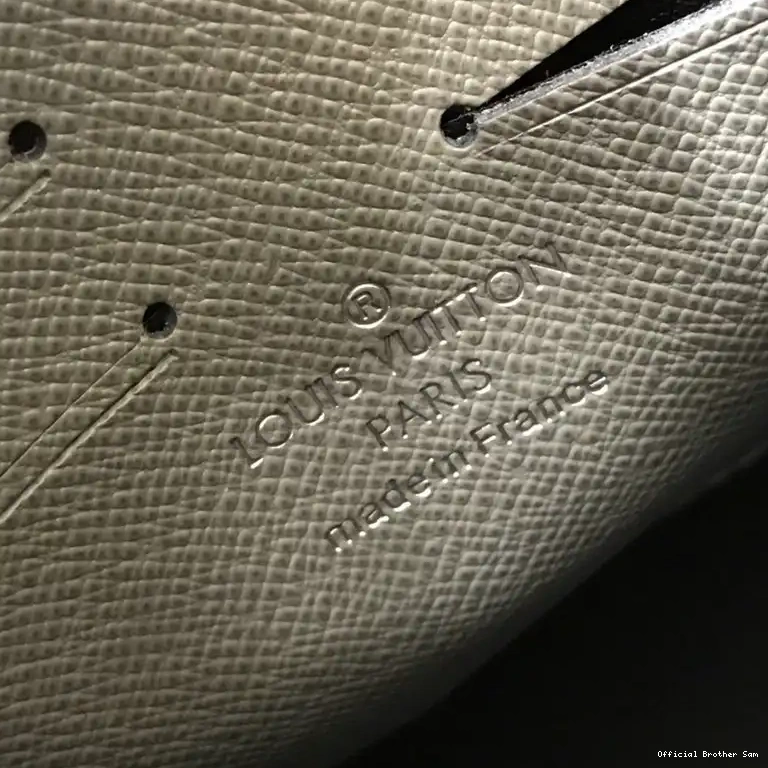 Official Brother Sam Bags LV 2111FY0016 0710